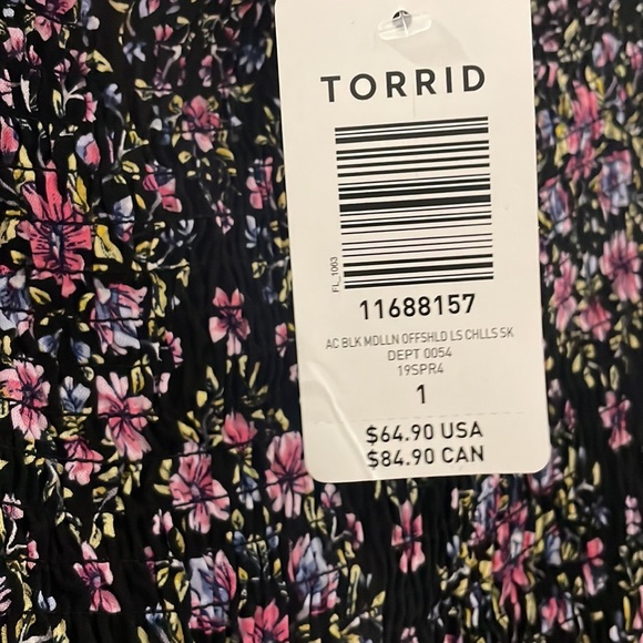 Torrid Size 1 Smocked Dress NWT - Picture 2 of 4